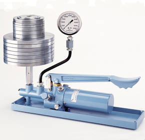 1305D and 1305DH Deadweight Tester