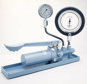 1327CM Pressure Gauge Comparator
